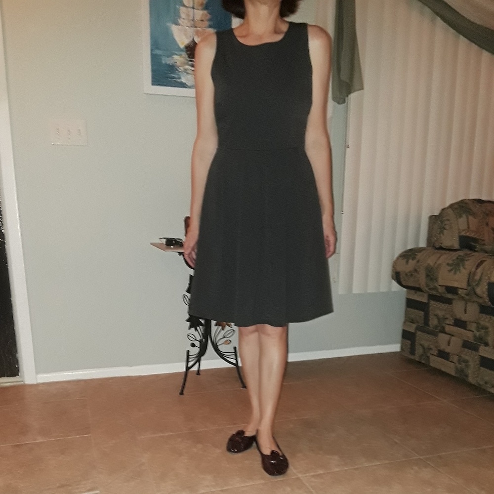 George Dress - Picture 5 of 5